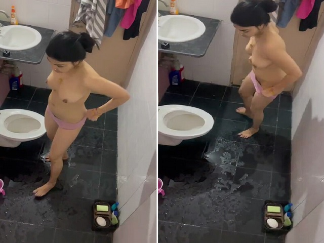 19yo Beautiful Sister Nude Bathroom Viral Clip