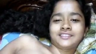 Nude Bengali Married Girl Teasing MMS